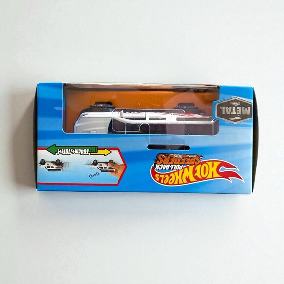 HOT WHEELS PULL BACK SPEEDERS TOYOTA TACOMA CUSTOM - Picture 2 of 4